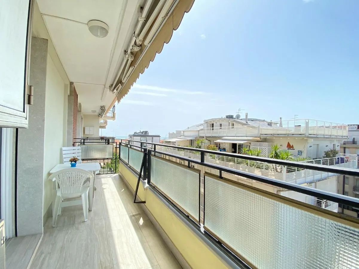 Alghe Rosse 2 Camere 2 Bagni - Carraro Immobiliare - Family Apartments Lido di Jesolo Italien
